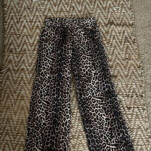 PacSun Leopard Print low rise Jeans